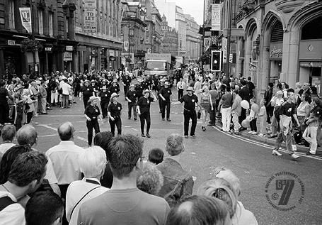 GayFest 2001: line dancing